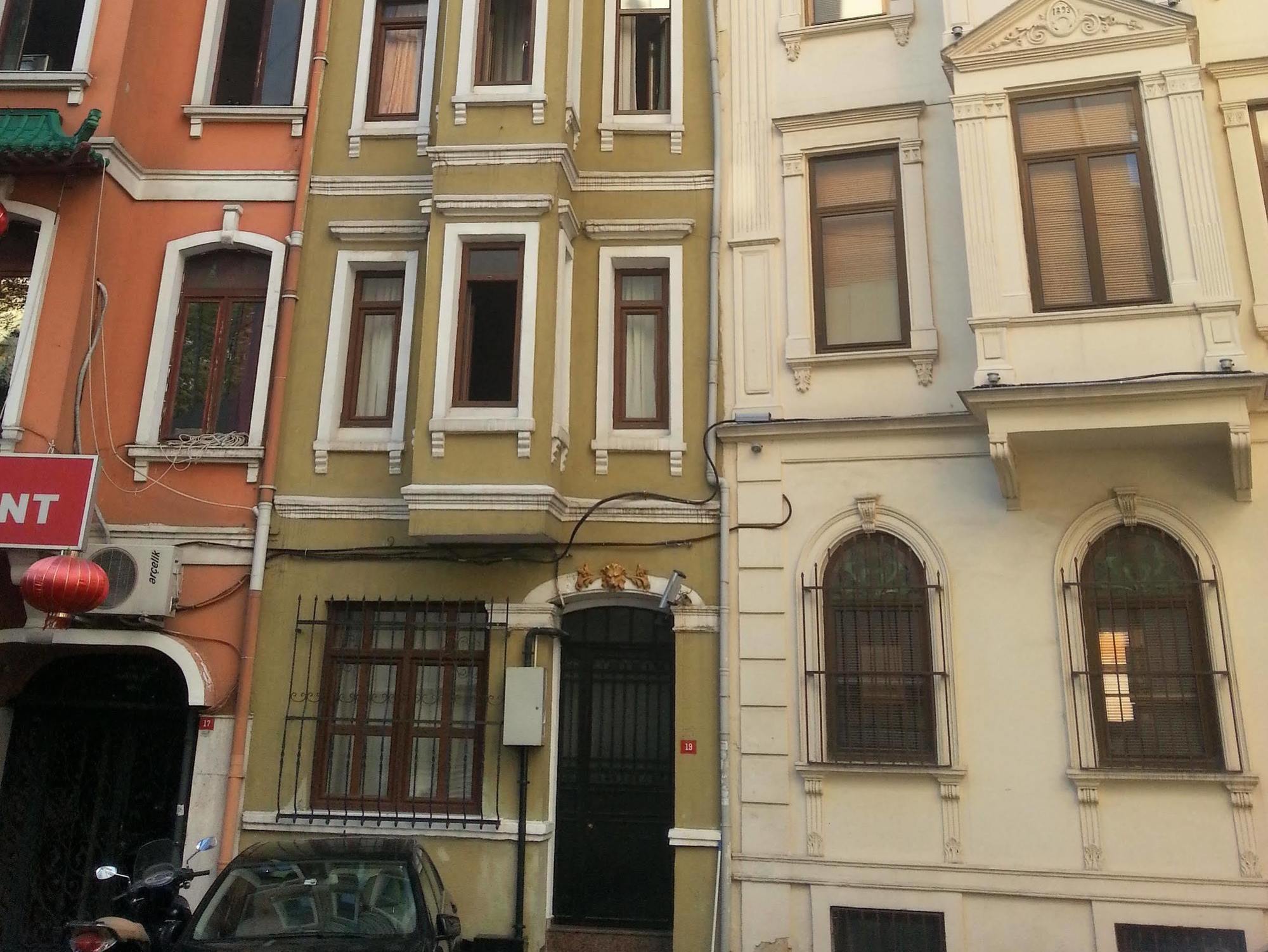 Away Suites Istanbul Exterior foto
