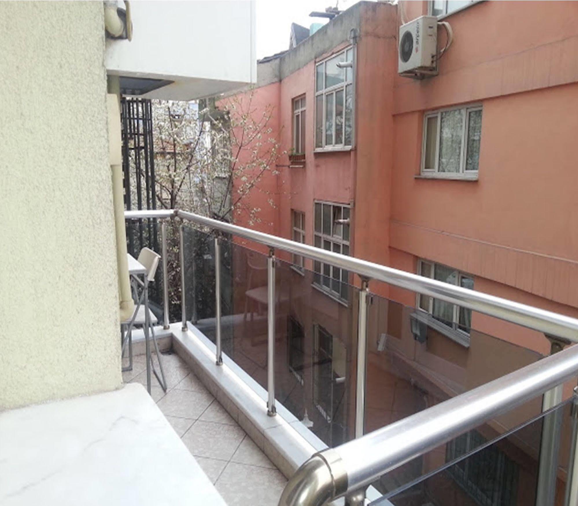 Away Suites Istanbul Exterior foto