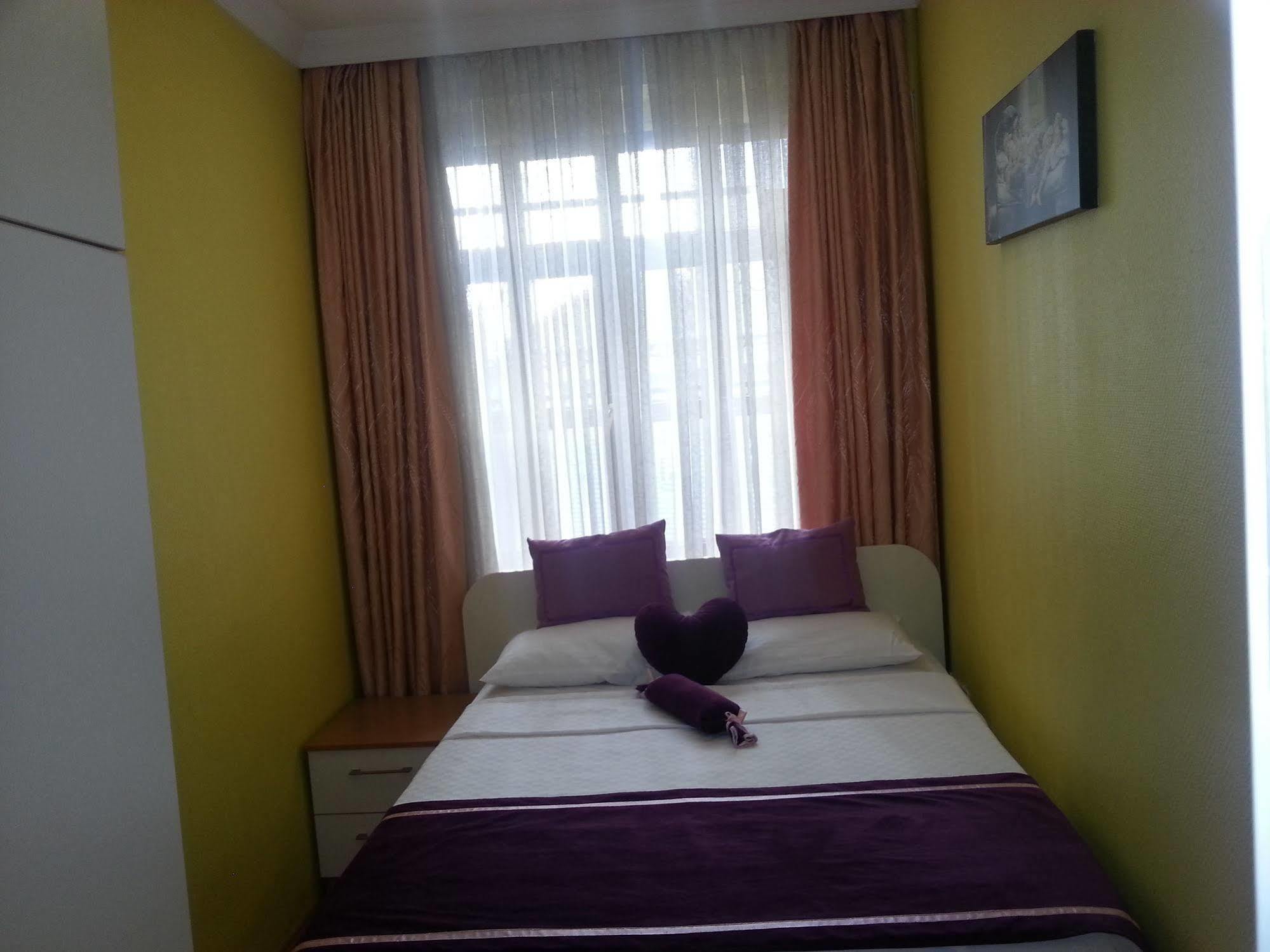 Away Suites Istanbul Exterior foto